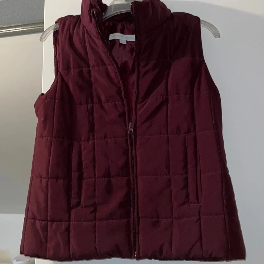 NY&C Purple Vest - Picture 1 of 5